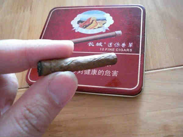 長(zhǎng)城迷你香草雪茄 品吸