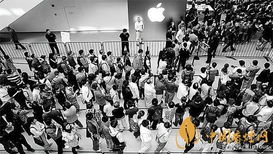 iPhone12開(kāi)售排隊(duì) 蘋(píng)果iPhone12您搶到了嗎？